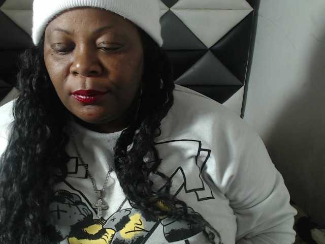 ShantalBBW live cam on BongaCams