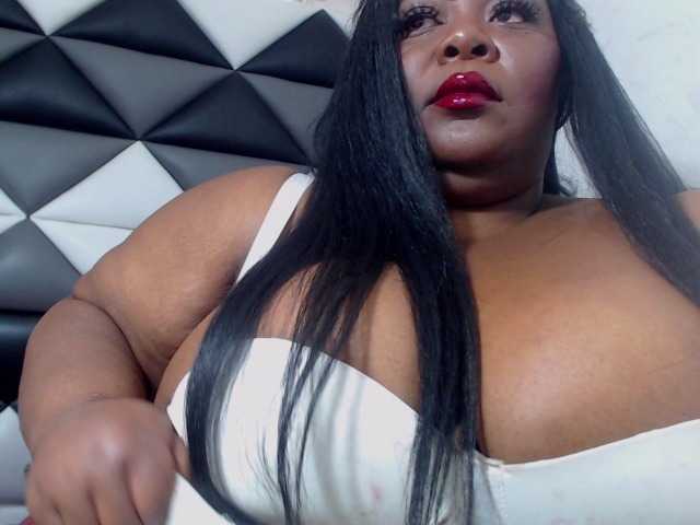 ShantalBBW live cam on BongaCams
