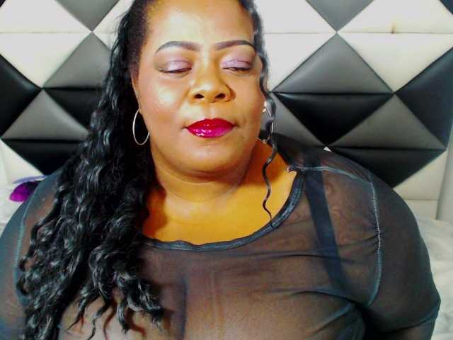 ShantalBBW live cam on BongaCams