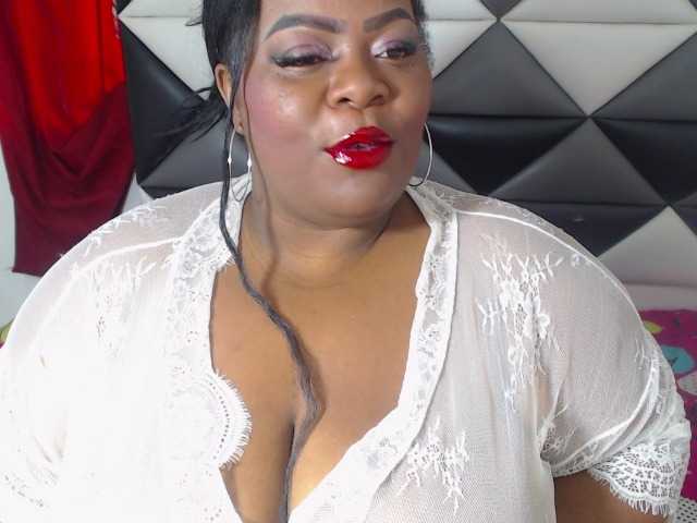ShantalBBW live cam on BongaCams