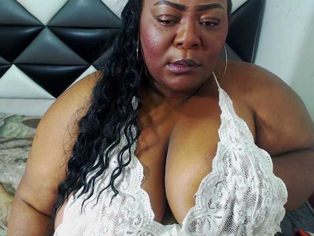 ShantalBBW live cam on BongaCams