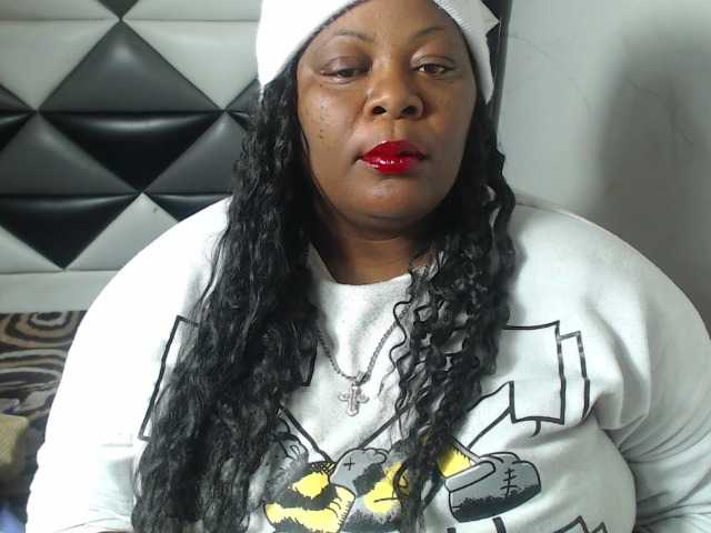 ShantalBBW live cam on BongaCams