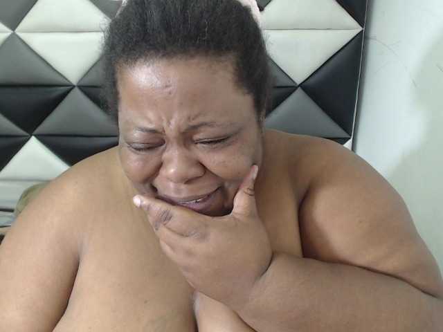ShantalBBW live cam on BongaCams