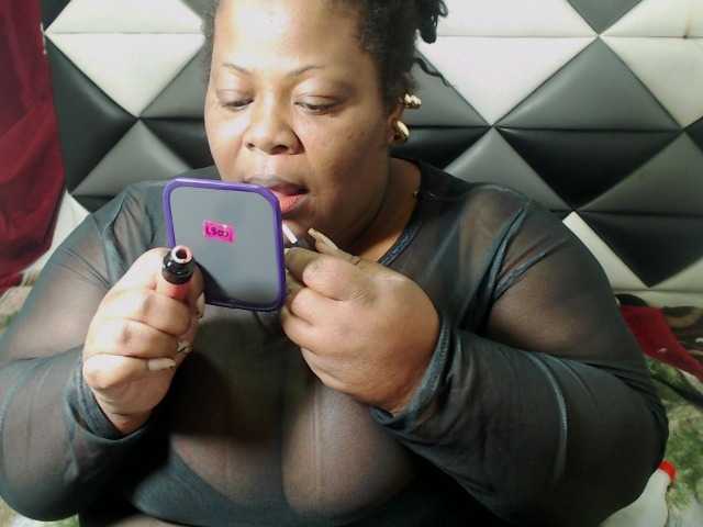 ShantalBBW live cam on BongaCams