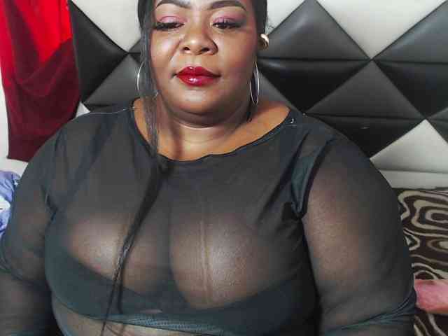 ShantalBBW webcam