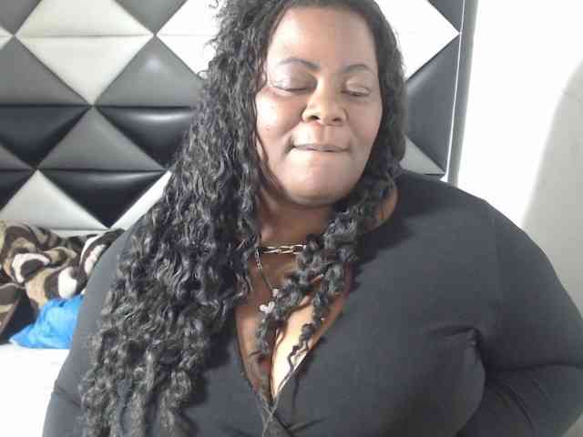 ShantalBBW ShantalBBW
