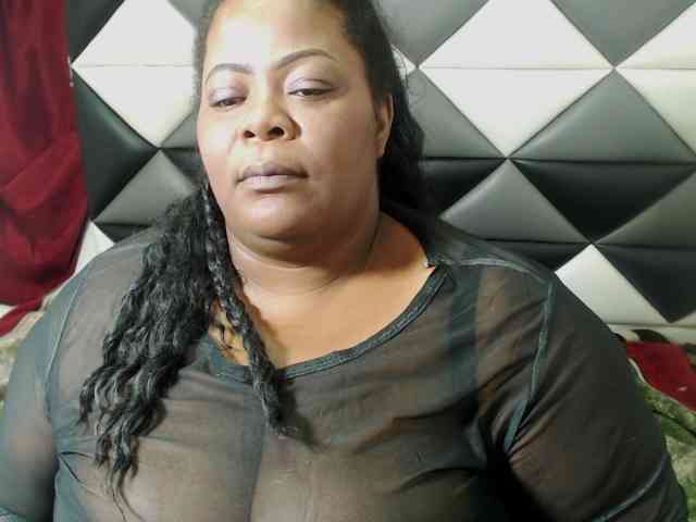 Modelo: ShantalBBW