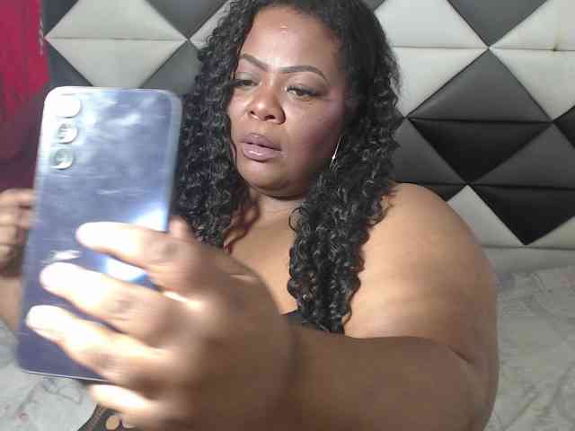 ShantalBBW webcam