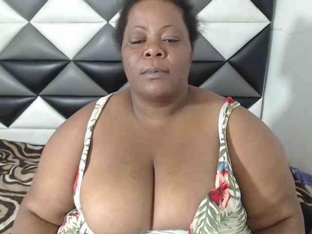 Modelo: ShantalBBW