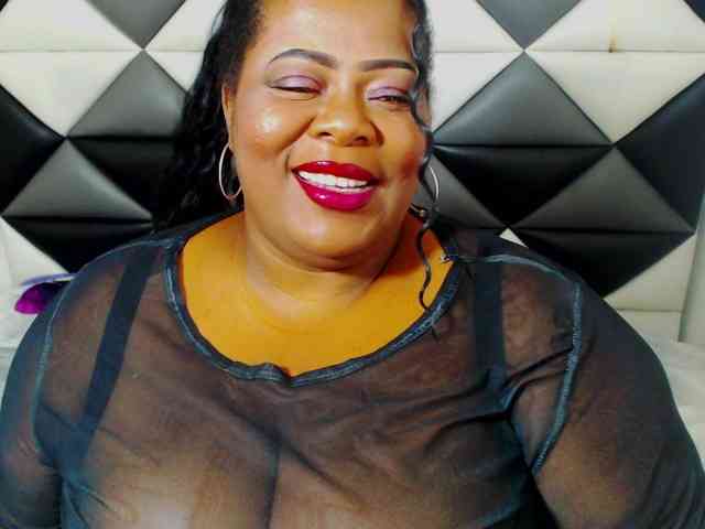 Modelo: ShantalBBW