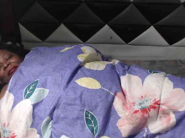 ShantalBBW webcam