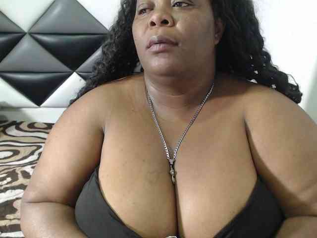 Modelo: ShantalBBW
