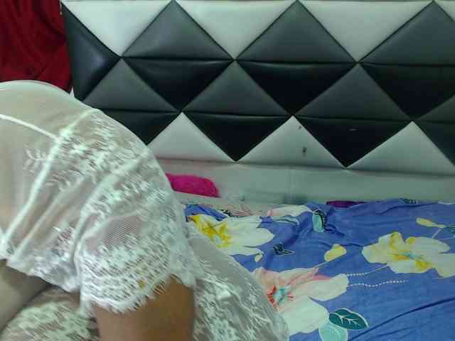 ShantalBBW webcam
