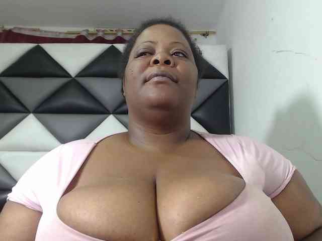 Modelo: ShantalBBW