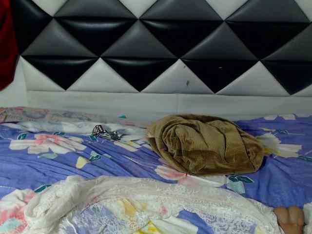 ShantalBBW webcam