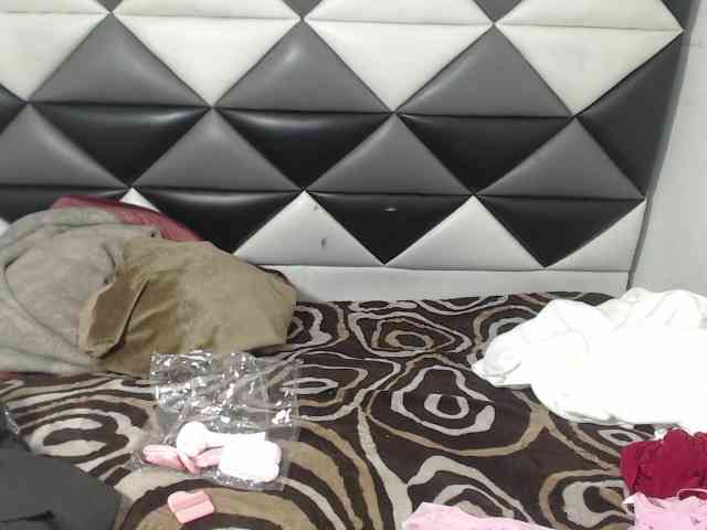ShantalBBW webcam