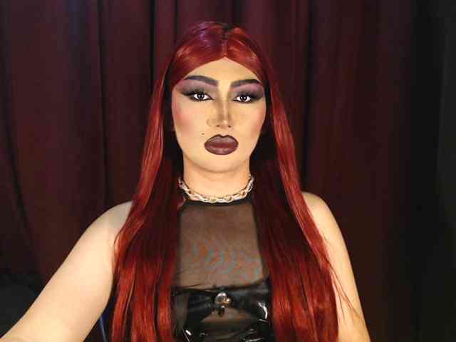 MissGiaX Live Webcam on BongaCams