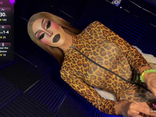 mistress_anita — live trans cam