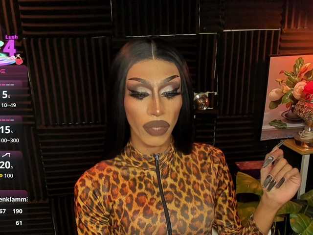 Anitacruisze live cam