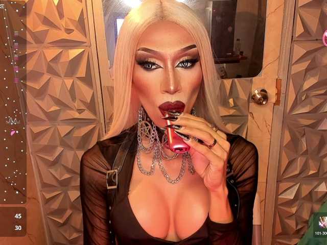 Anitacruisze1