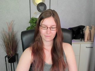 EmmaHeart Porn Show