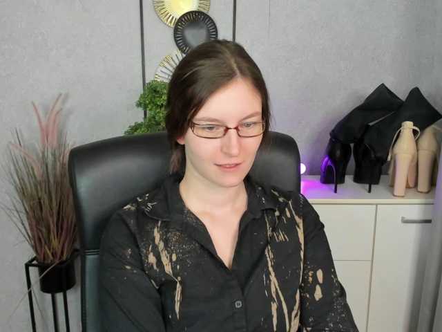 EmmaHeart live cam on BongaCams