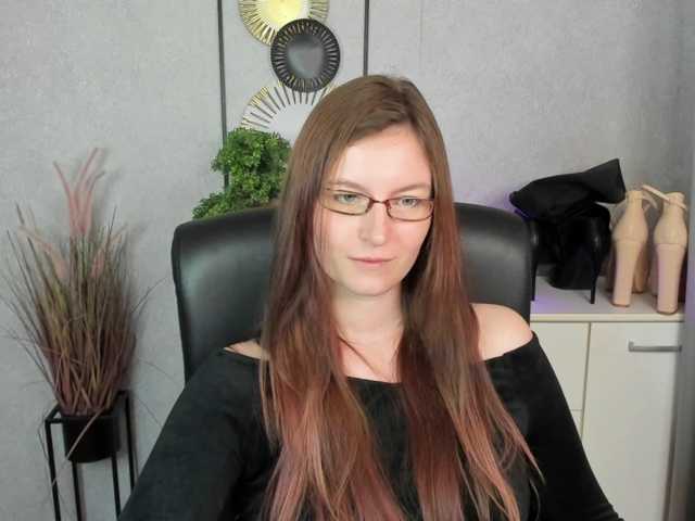 EmmaHeart live cam on BongaCams