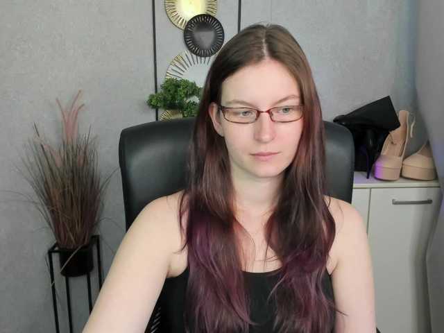 EmmaHeart live cam on BongaCams