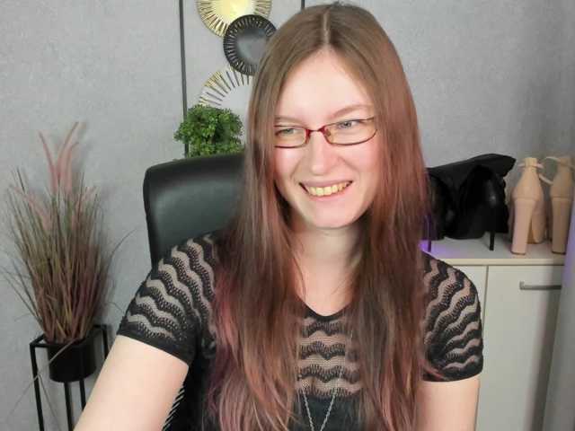 EmmaHeart live cam on BongaCams