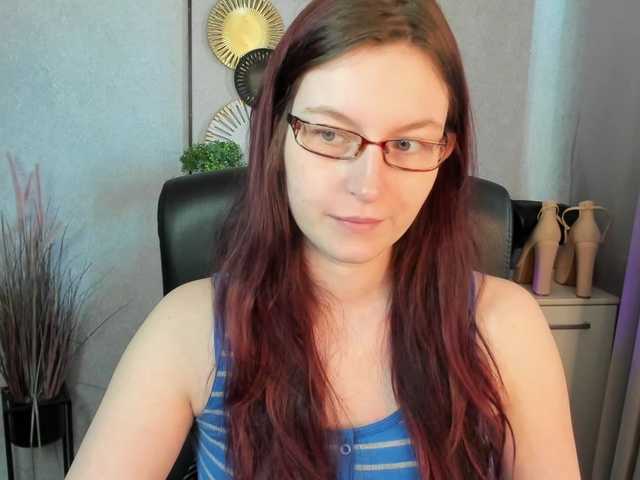 EmmaHeart live cam on BongaCams