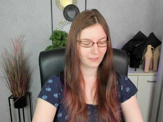 EmmaHeart, en vivo ahora en BongaCams
