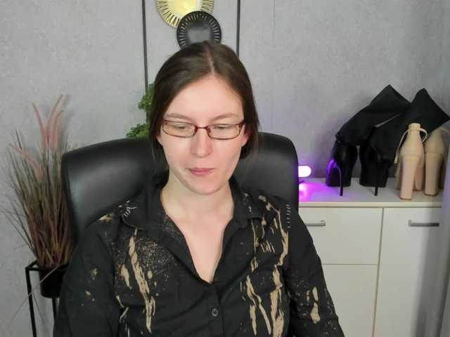 EmmaHeart live cam on BongaCams
