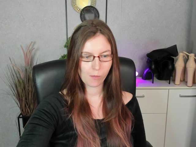 EmmaHeart live cam on BongaCams