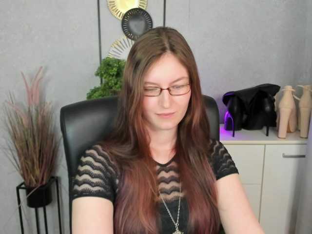 EmmaHeart live cam on BongaCams