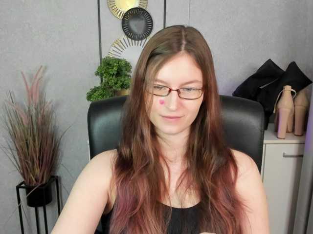 EmmaHeart live cam on BongaCams