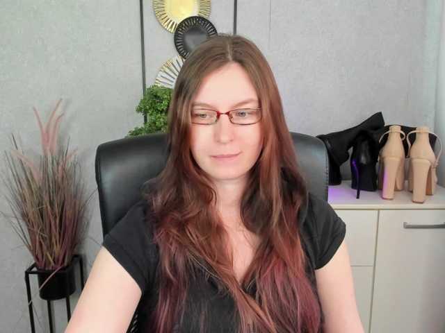 EmmaHeart webcam bongacams model stream image