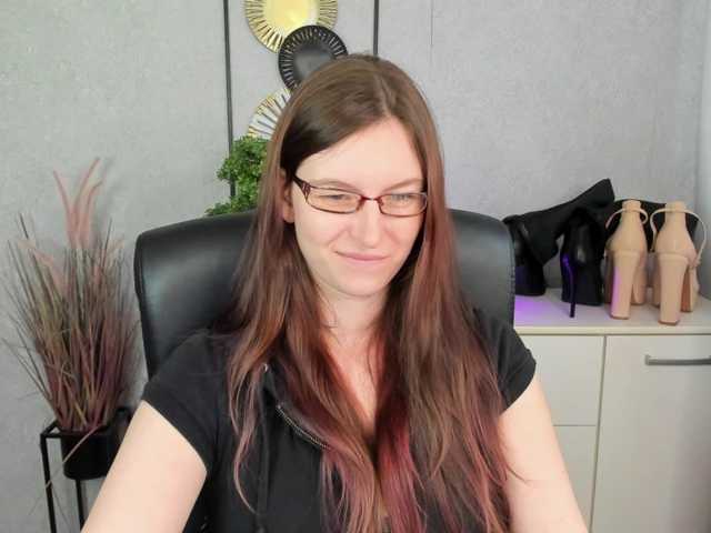 EmmaHeart webcam bongacams model stream image