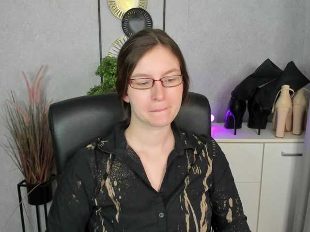 EmmaHeart live cam on BongaCams