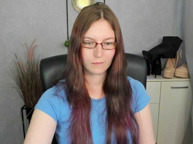 EmmaHeart live cam on BongaCams