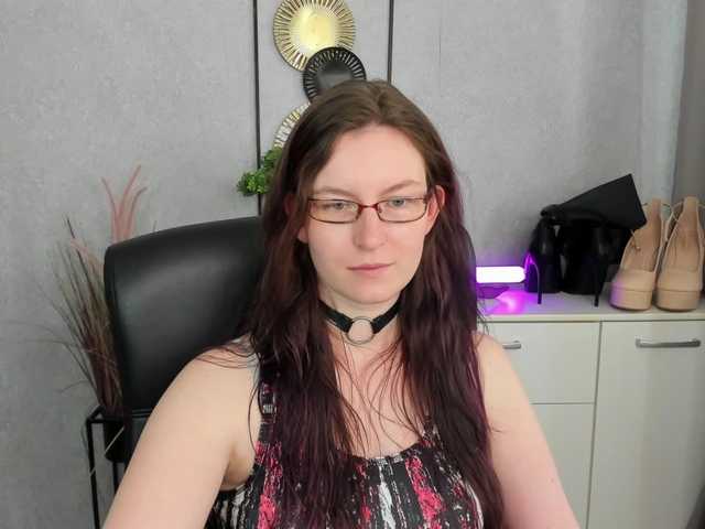 EmmaHeart live cam on BongaCams