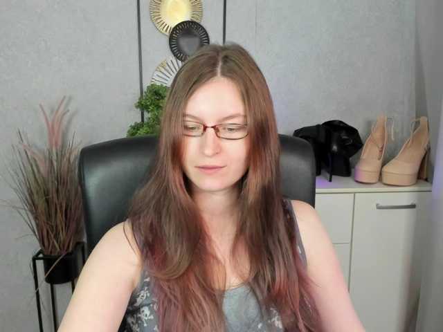 EmmaHeart live cam on BongaCams