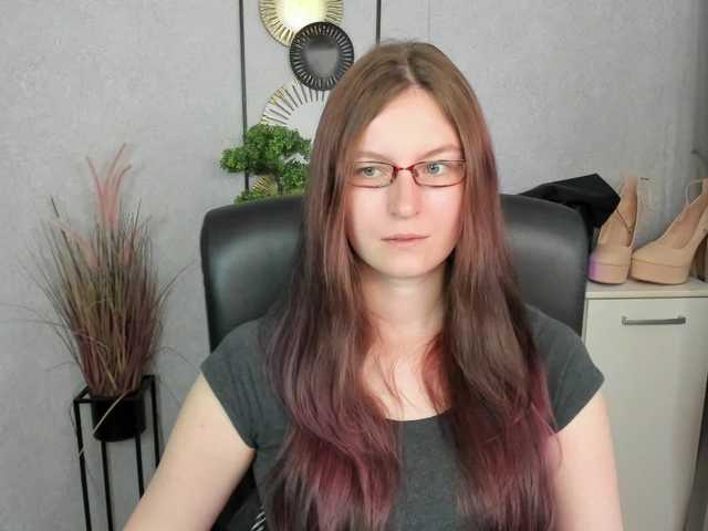 EmmaHeart live cam on BongaCams
