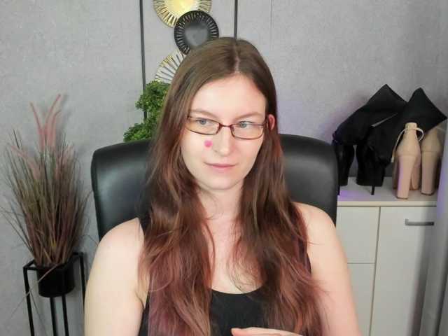 EmmaHeart live cam on BongaCams