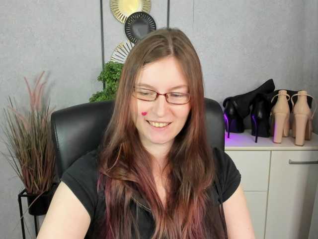 EmmaHeart live cam on BongaCams