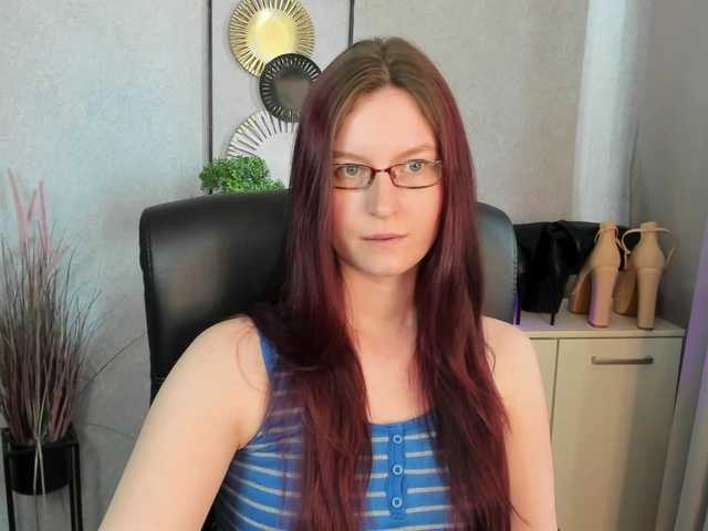 EmmaHeart live cam on BongaCams