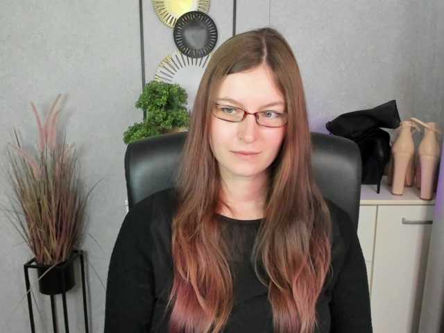 EmmaHeart live cam on BongaCams