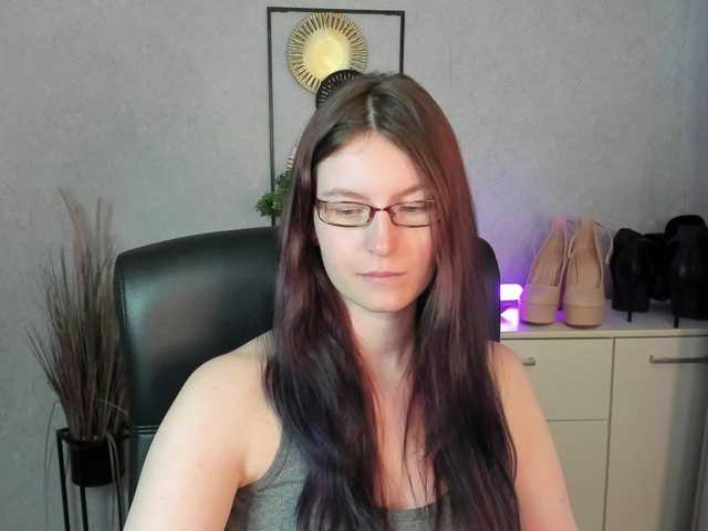 EmmaHeart live cam on BongaCams
