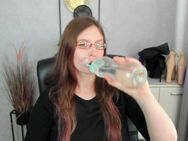 EmmaHeart live cam on BongaCams