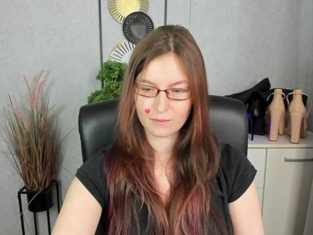 EmmaHeart live cam on BongaCams