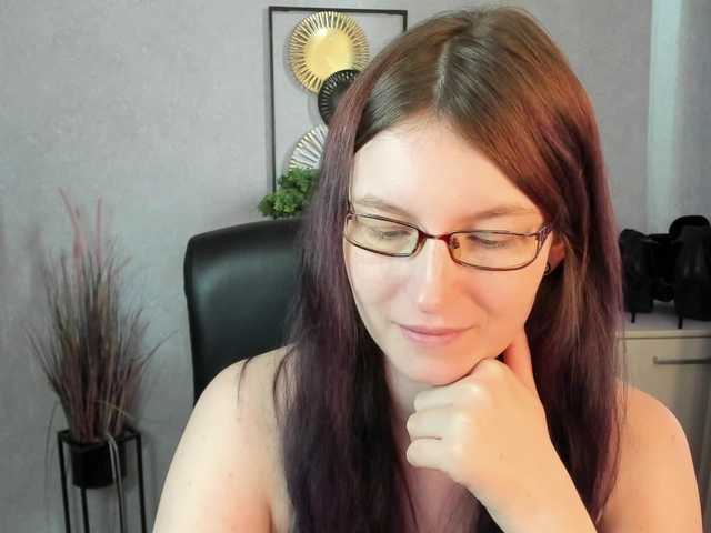 EmmaHeart live cam on BongaCams